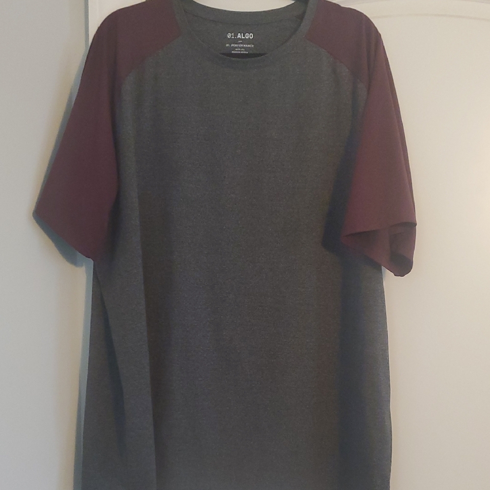 Men's Charcoal and Burgundy Short Sleeve Tee